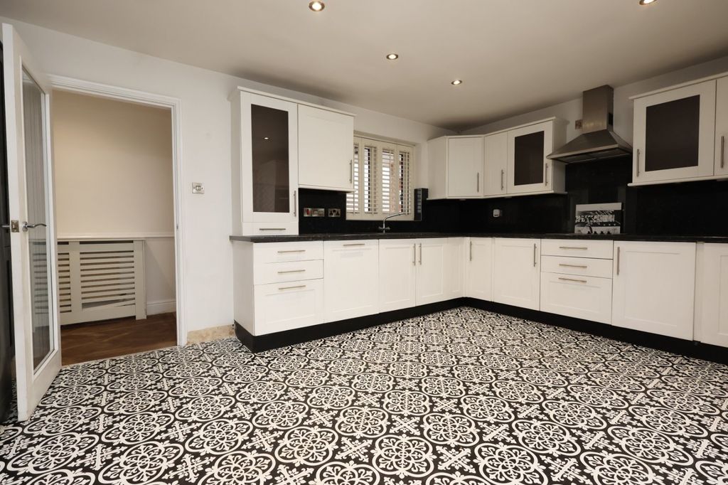 Additional image 6 of Property to rentClos Gwastir, Caerphilly CF83