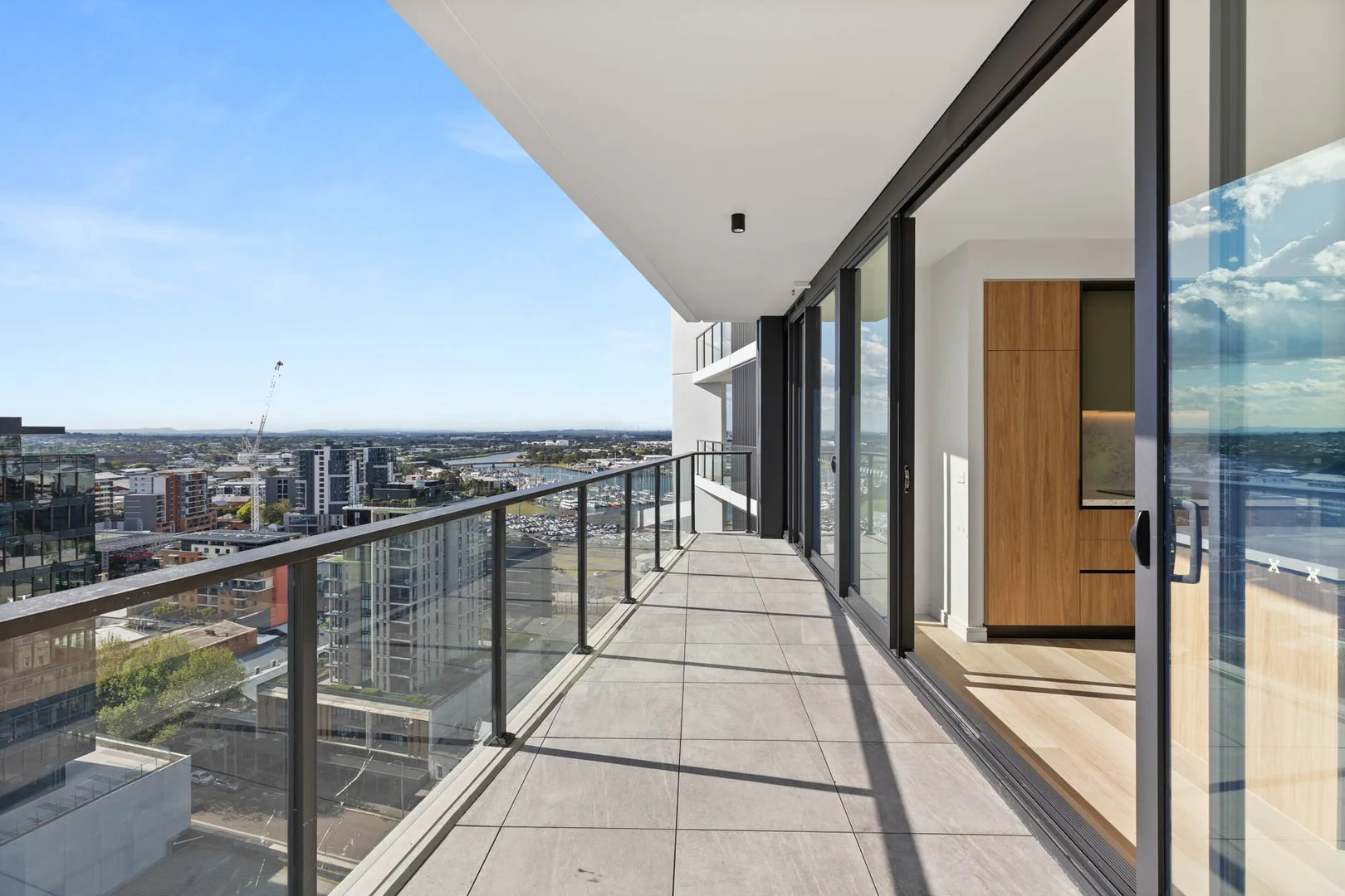 Additional image 4 of 1401/11 National Park Street, Newcastle NSW 2300