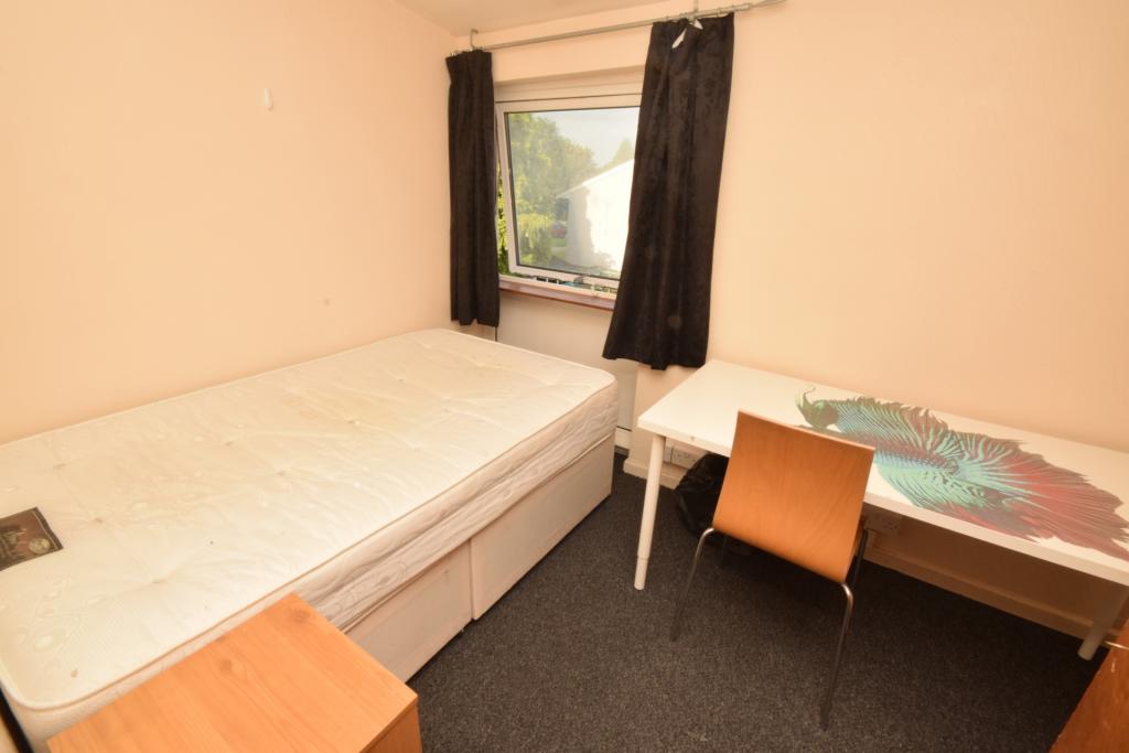 Additional image 8 of Travellers Lane, Hatfield, AL10