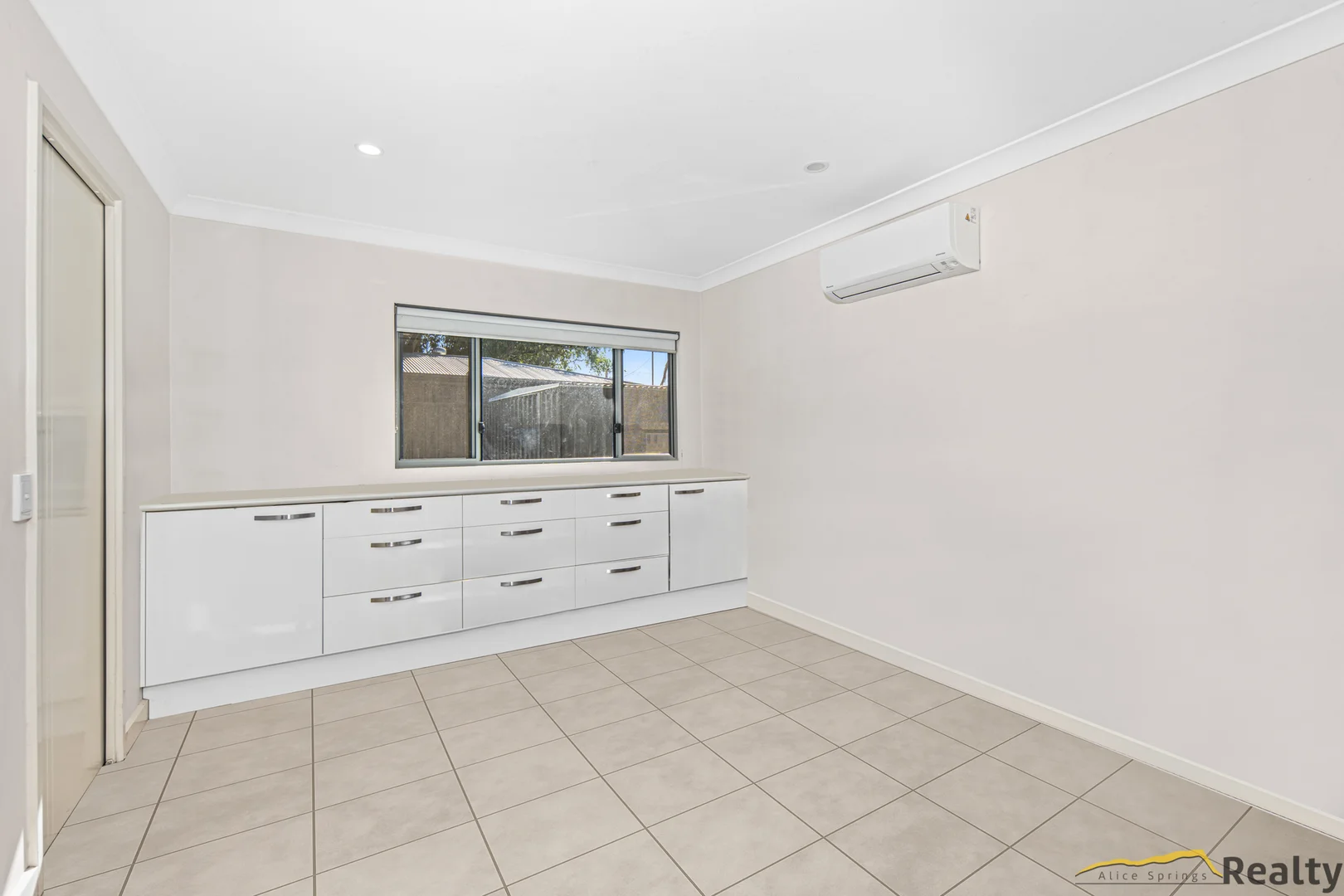 Additional image 16 of 2/8 Clarke Street, Araluen NT 0870