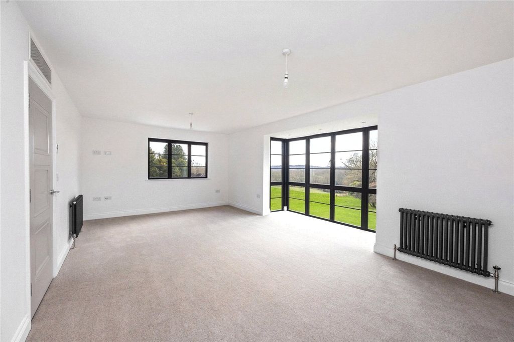 Additional image 10 of 6 bed detached house to rentNash Lane, Scaynes Hill, Haywards Heath, West Sussex RH17