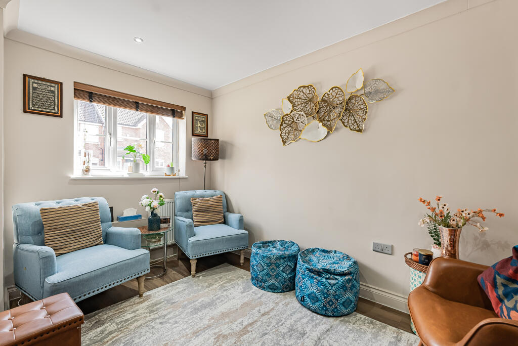 Additional image 5 of Buttercup Close, Hatfield, Hertfordshire, AL10