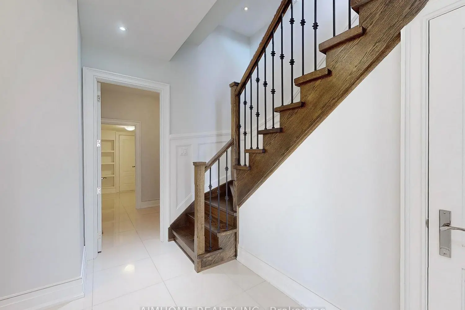 Additional image 17 of 143 Kingsdale Avenue