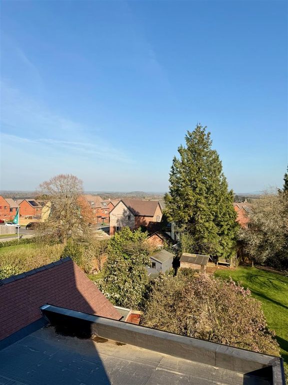 Additional image 22 of 5 bed detached house to rentSt. Andrews Road, Malvern WR14