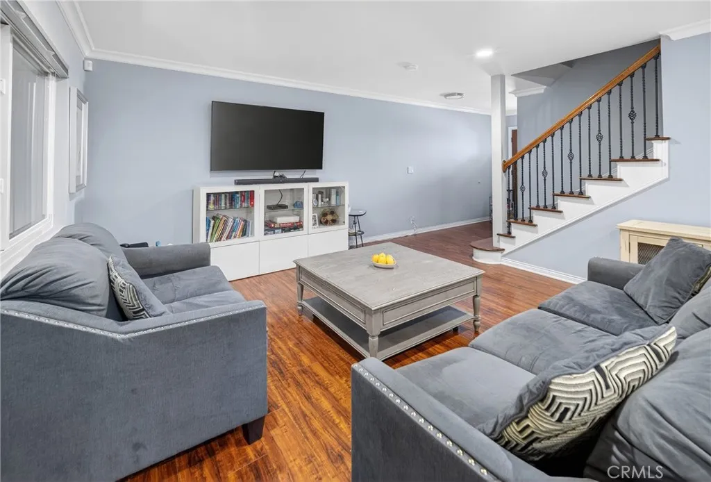 Additional image 7 of 7046 De Celis Place Unit 7, Lake Balboa, CA 91406