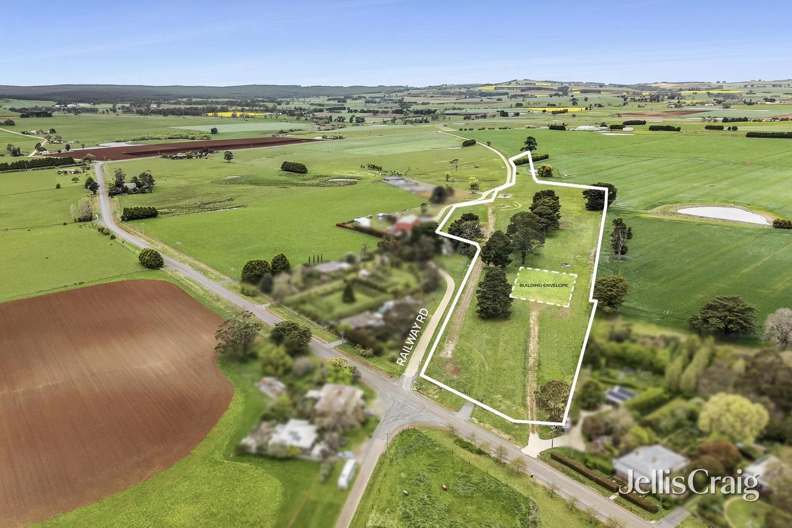 84 Railway Road, Newlyn VIC 3364