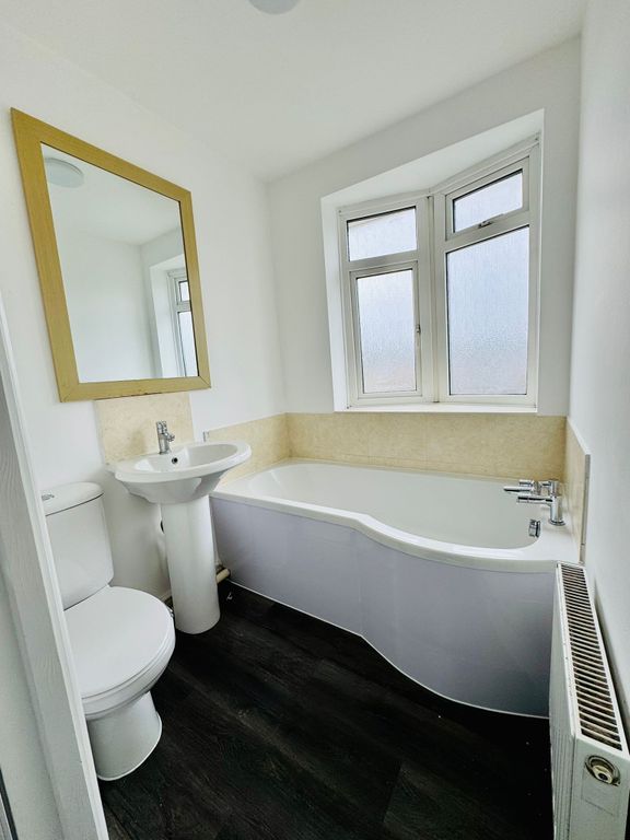 Additional image 4 of 6 bed property to rentMilton Road, Luton LU1
