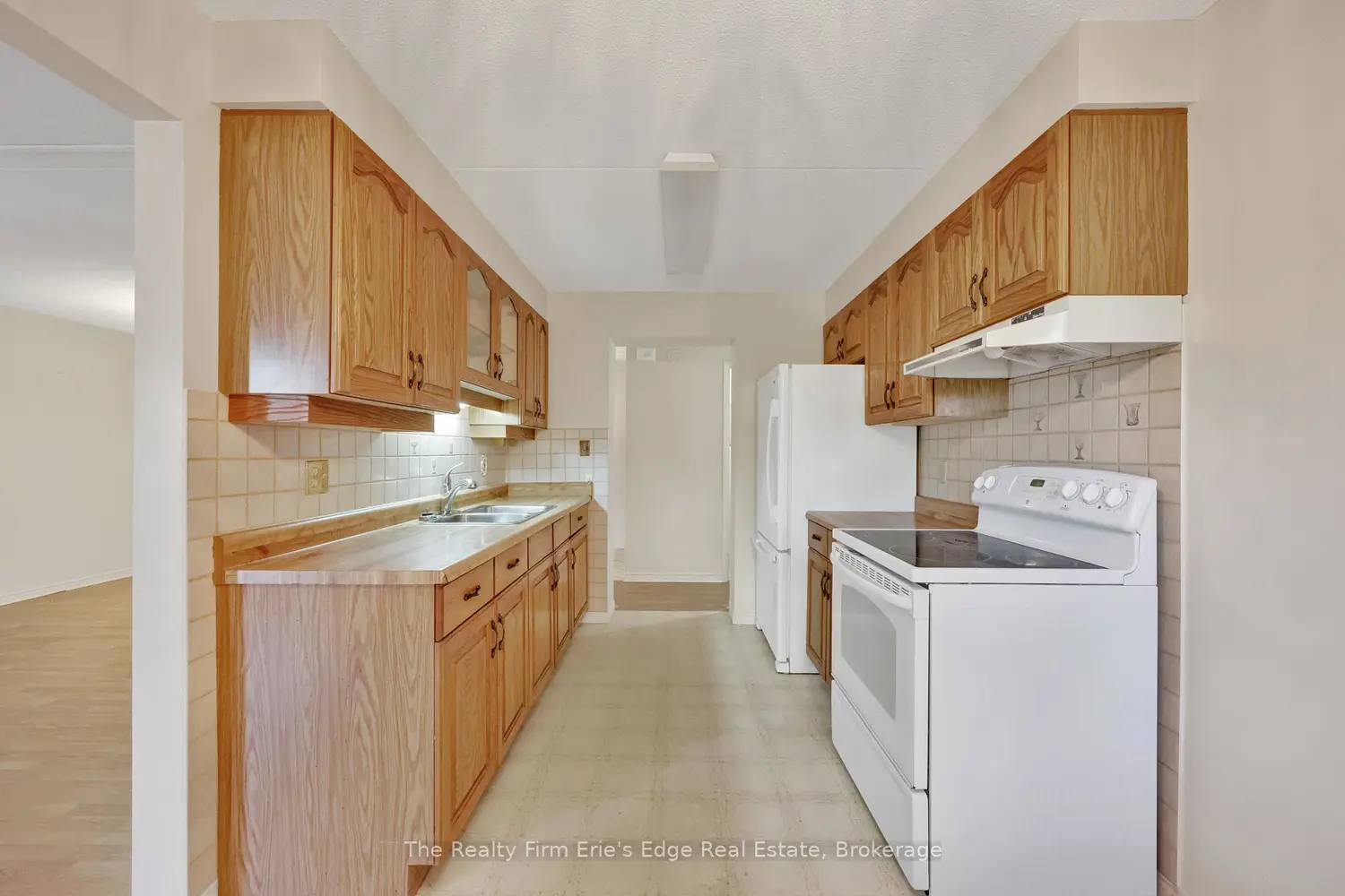 Additional image 2 of 75 Bridge Street 206