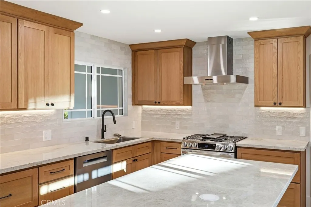 Additional image 7 of 18912 Halsted Street, Northridge, CA 91324