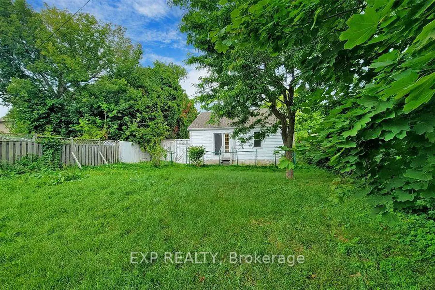 Additional image 17 of 563 Devon Avenue