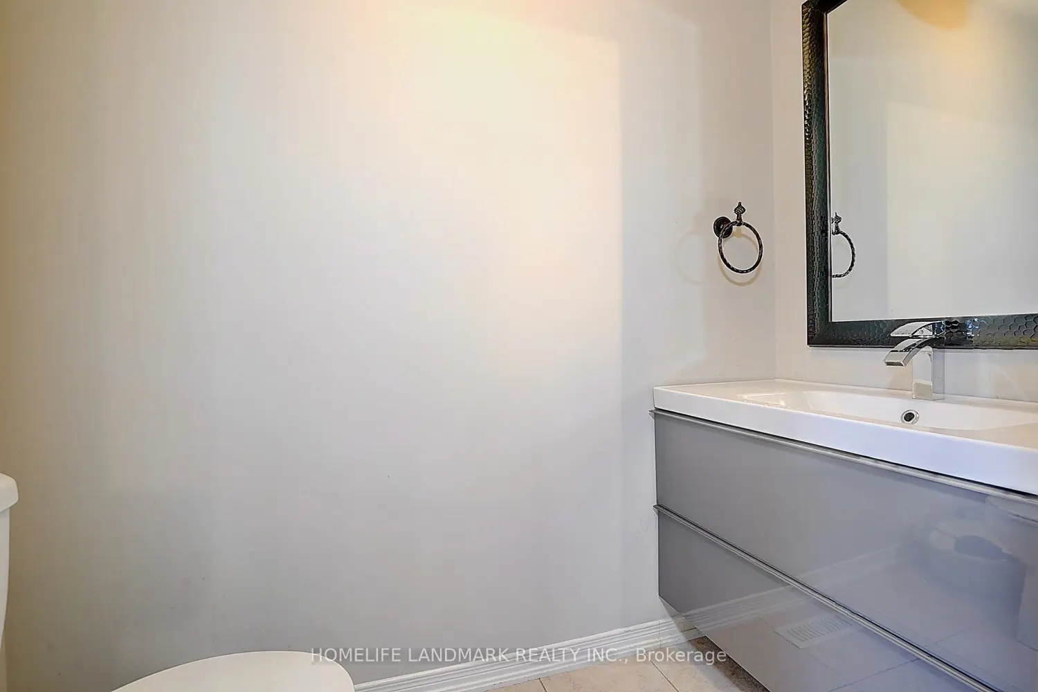 Additional image 17 of 47 Wallwark Street