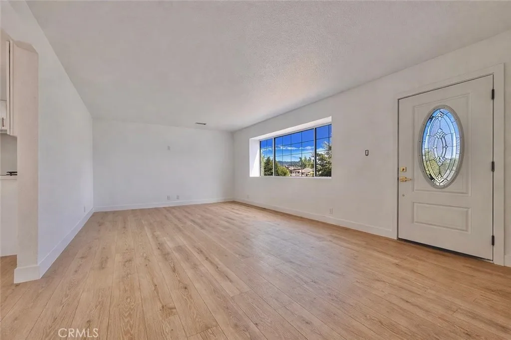 Additional image 12 of 627 Center Lane, Santa Paula, CA 93060