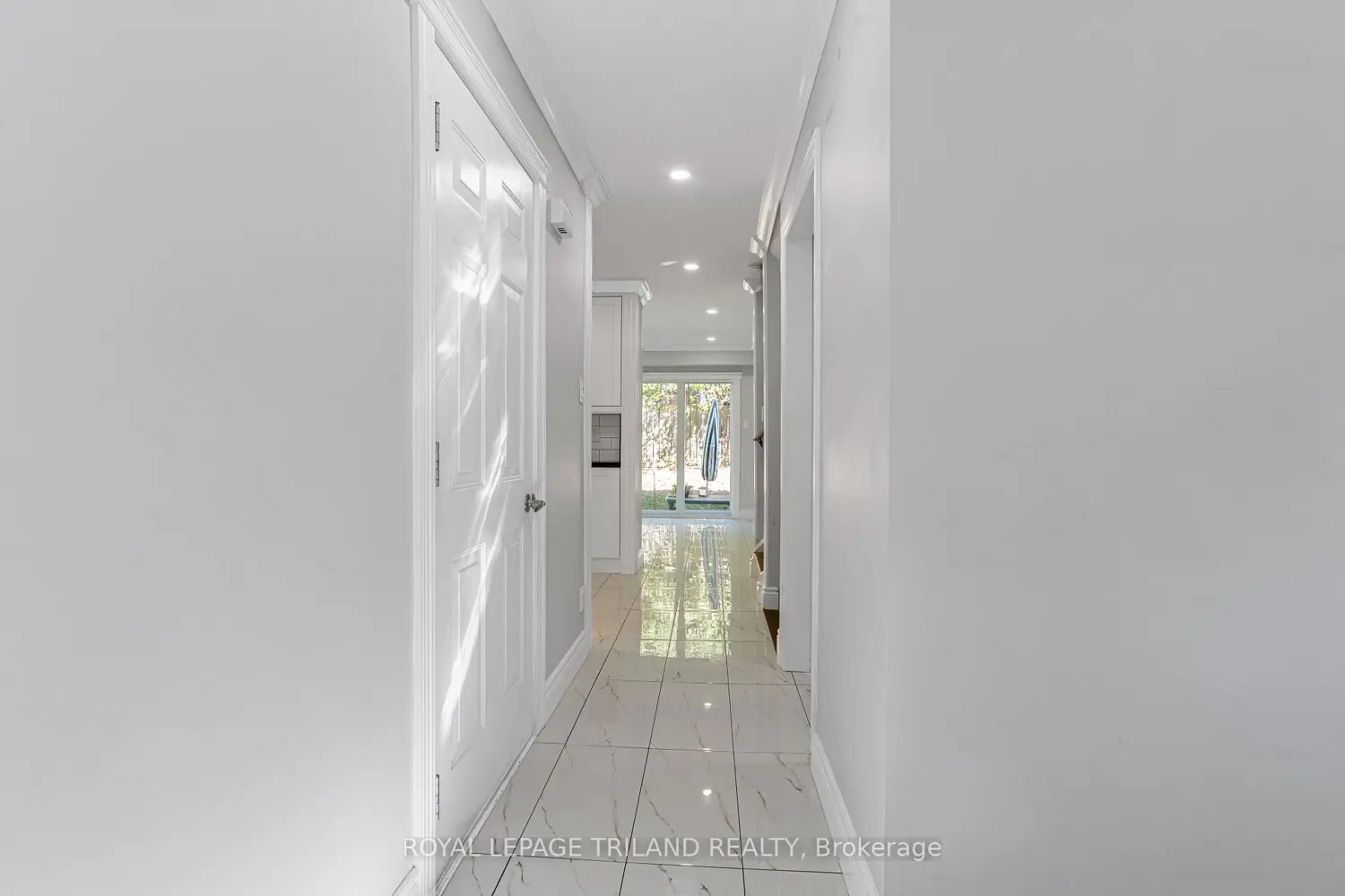 Additional image 4 of 30 Clarendon Crescent 39