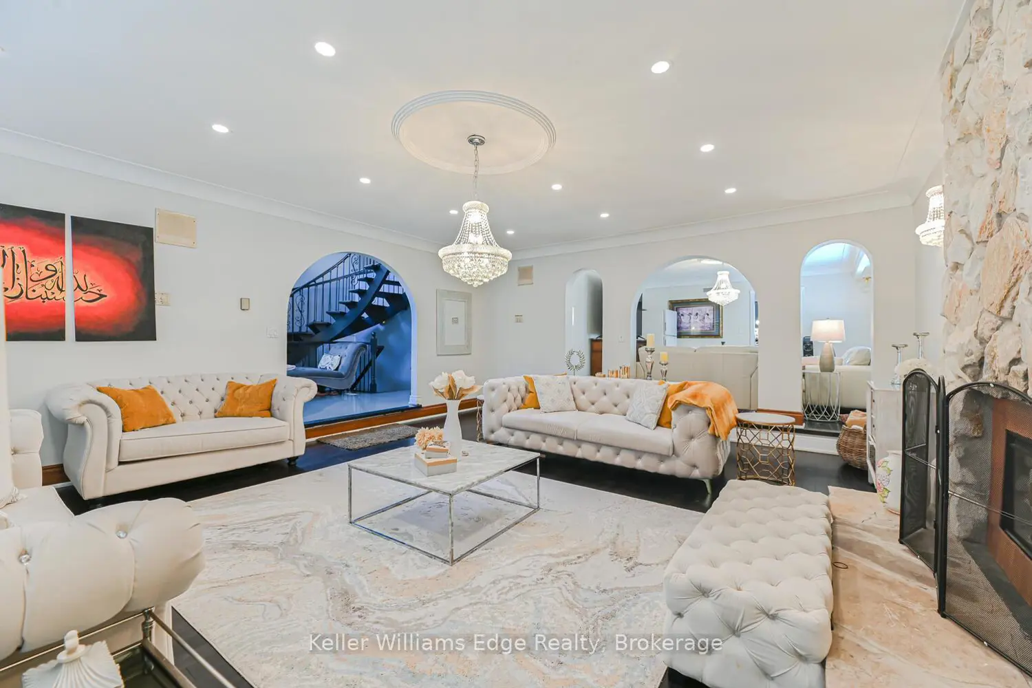 Additional image 6 of 282 Book Road