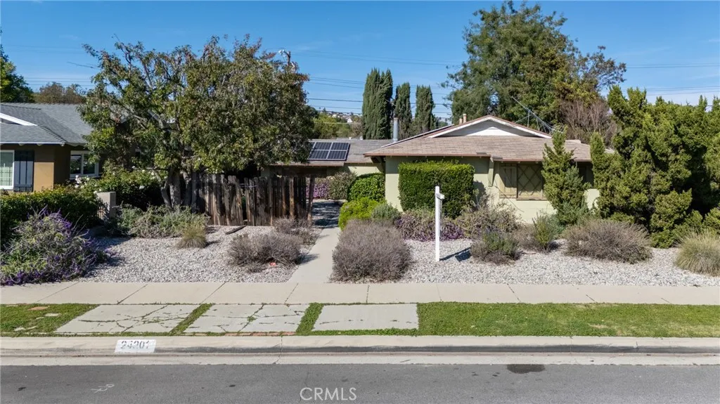 Additional image 16 of 24201 Vanowen St, West Hills, CA 91307