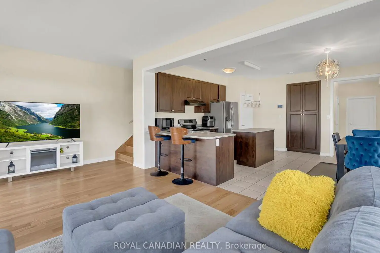 Additional image 7 of 84 Rainbow Drive