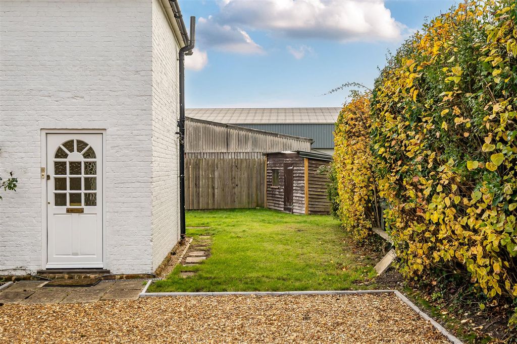 Additional image 22 of 4 bed detached house to rentWest Grimstead, Salisbury SP5