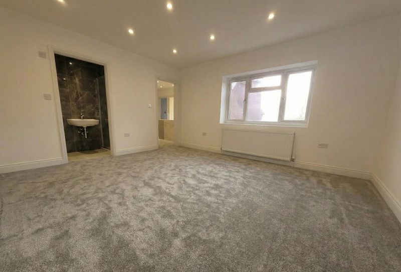 Additional image 6 of 6 bed detached house to rentHollies Drive, Wednesbury WS10