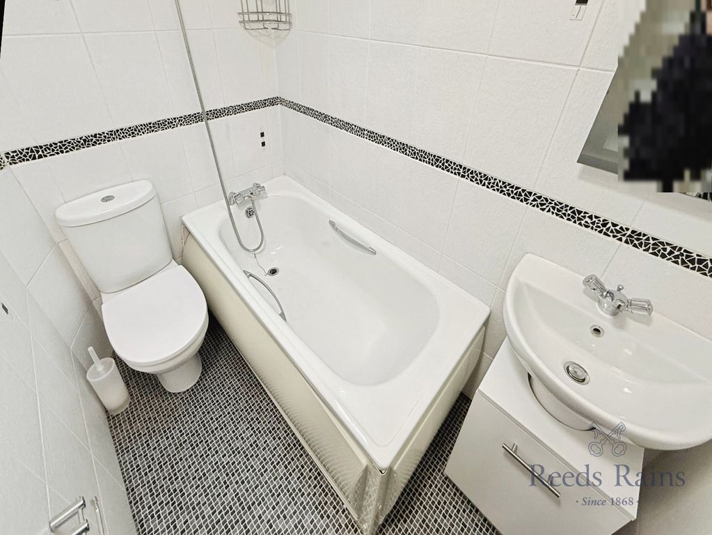 Additional image 19 of 2 bed flat to rentLondon Road, Stoke-On-Trent, Staffordshire ST4
