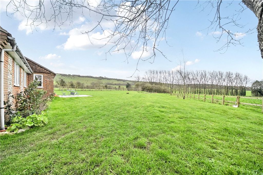 Additional image 15 of 3 bed bungalow to rentCombe, Hungerford, Berkshire RG17