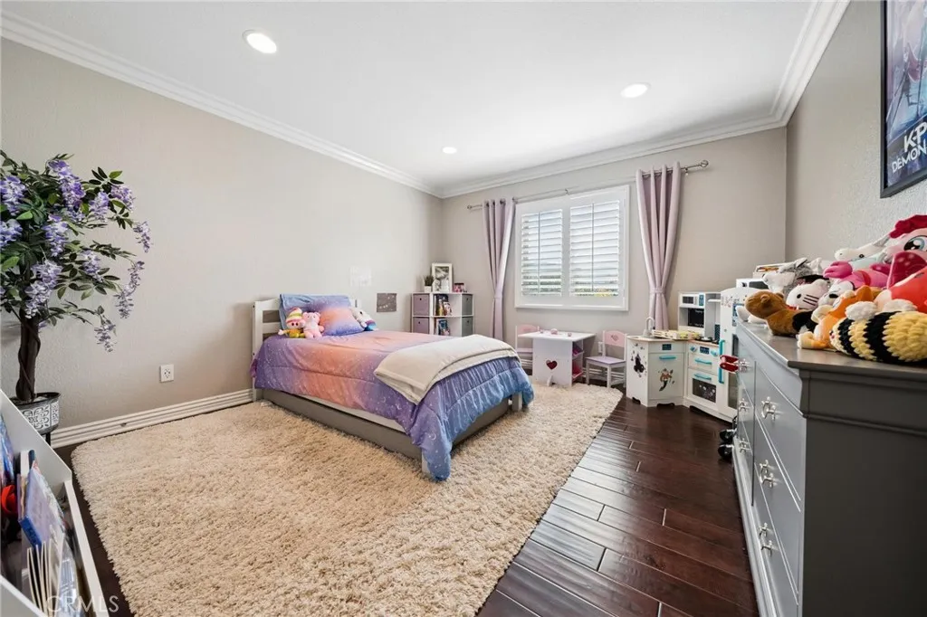 Additional image 87 of 16948 White Pine Way, Canyon Country, CA 91387