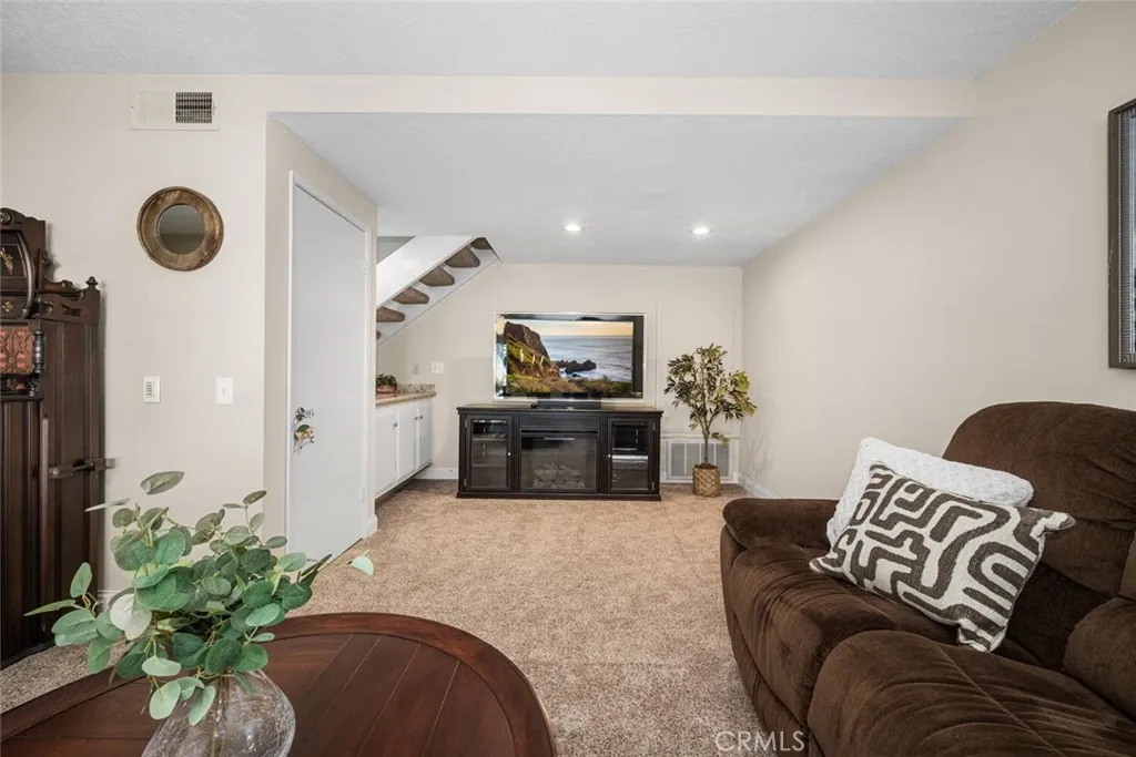 Additional image 13 of 4102 Avenida Sevilla, Cypress, CA 90630