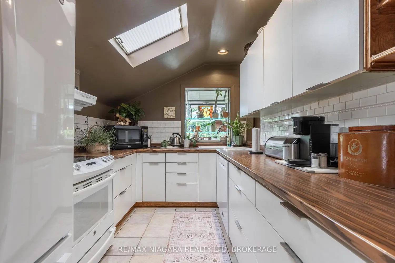 Additional image 9 of 147 Geneva Street