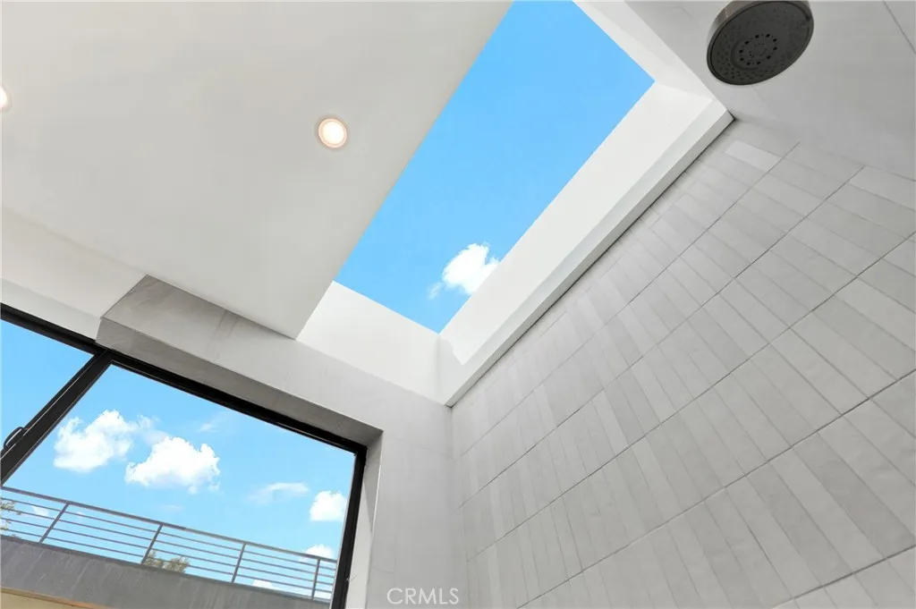 Additional image 70 of 3949 Glenalbyn Drive, Los Angeles, CA 90065