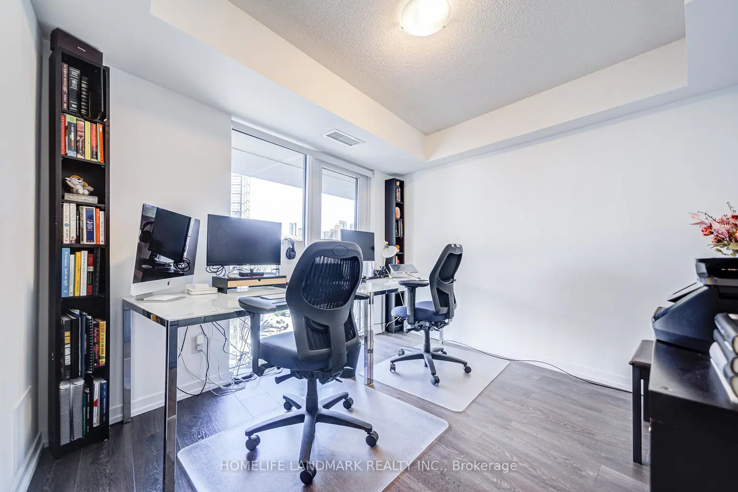 Additional image 13 of 219 Dundas Street 609