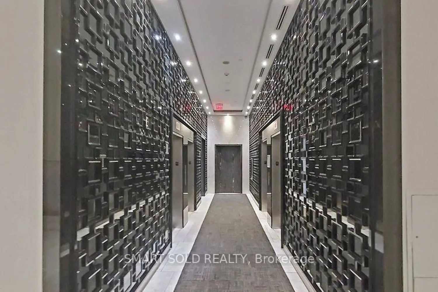 Additional image 20 of 90 Park Lawn Road 2608