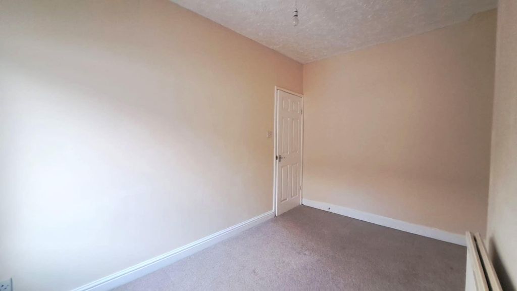 Additional image 7 of 3 bed terraced house to rentRectory Road, Crumlin, Newport NP11