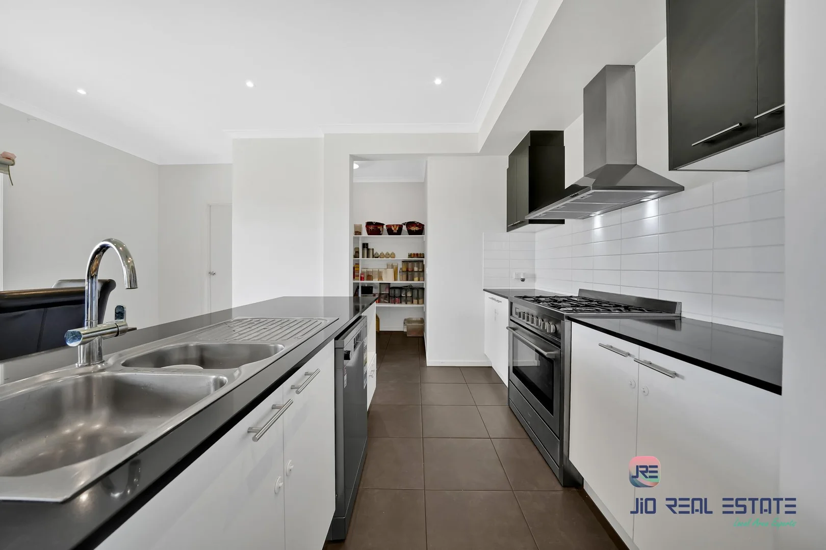 Additional image 11 of 54 Albert Drive, Melton South VIC 3338