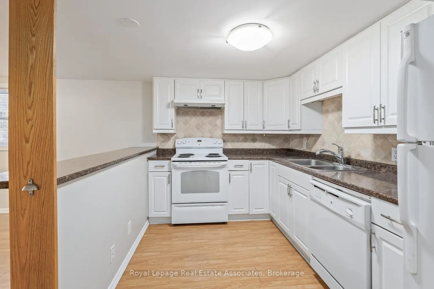 Additional image 7 of 17 Academy Road