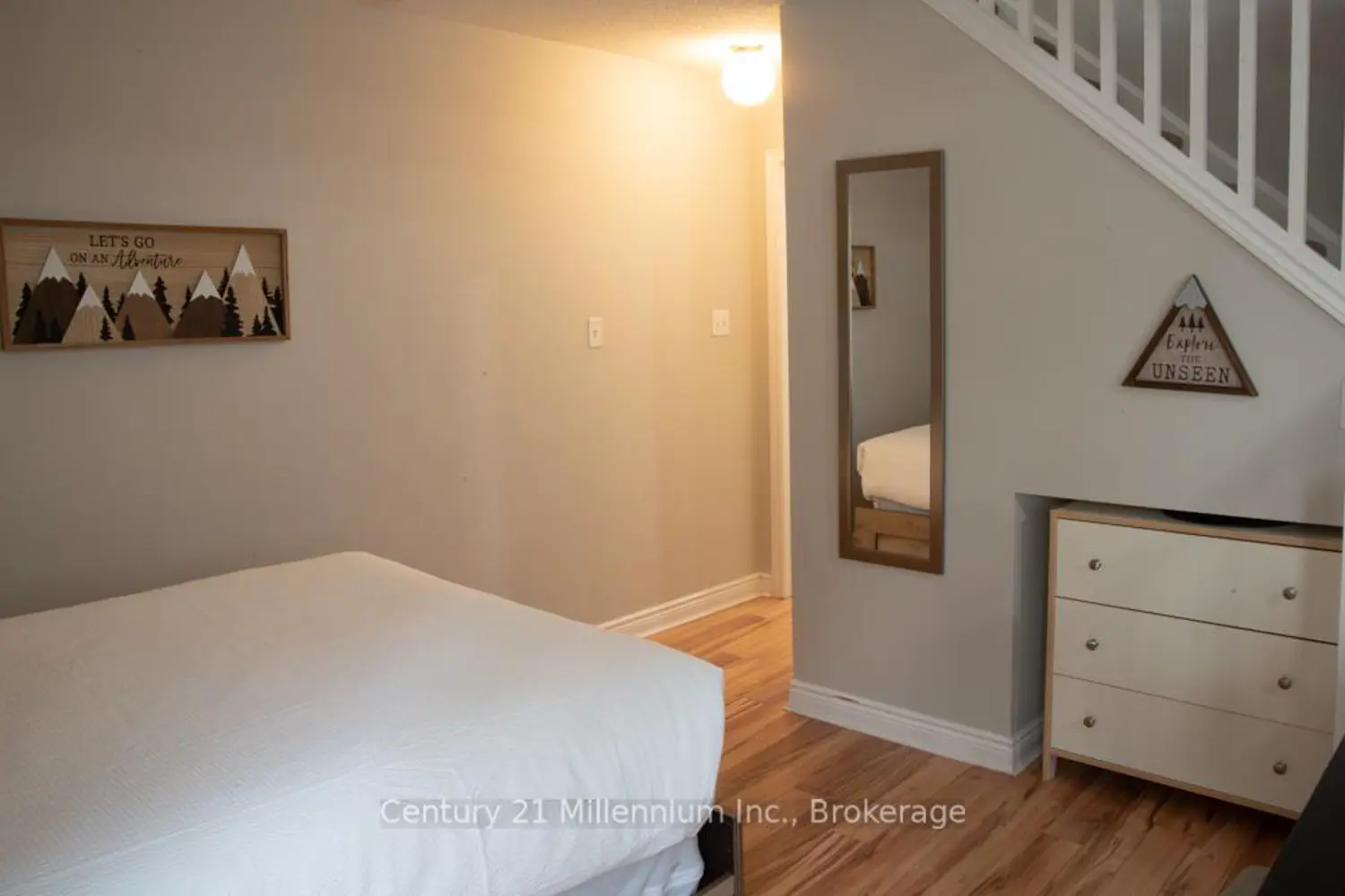 Additional image 7 of 796468 Grey 19 Road 110