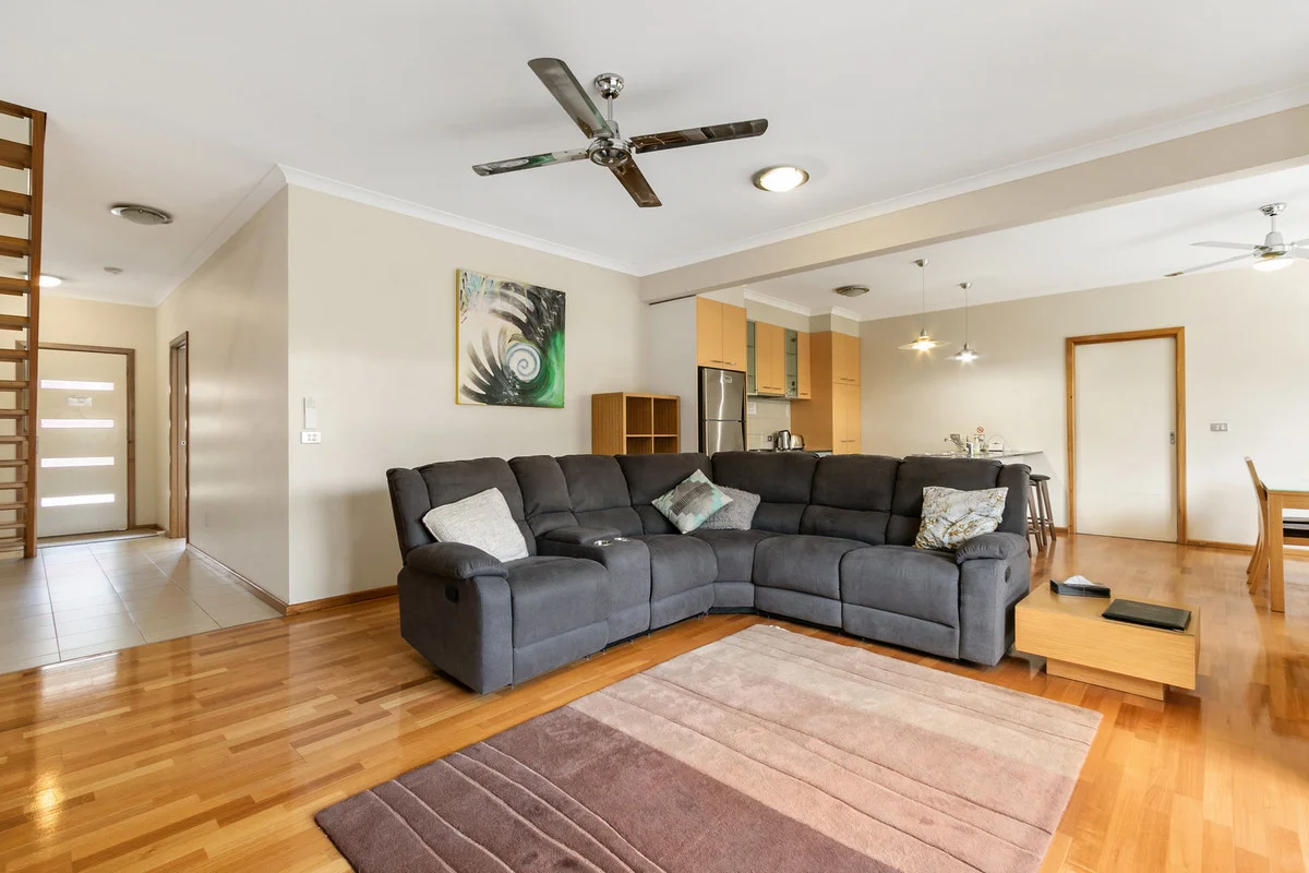 Additional image 5 of 11/35 Church Street, Lakes Entrance VIC 3909