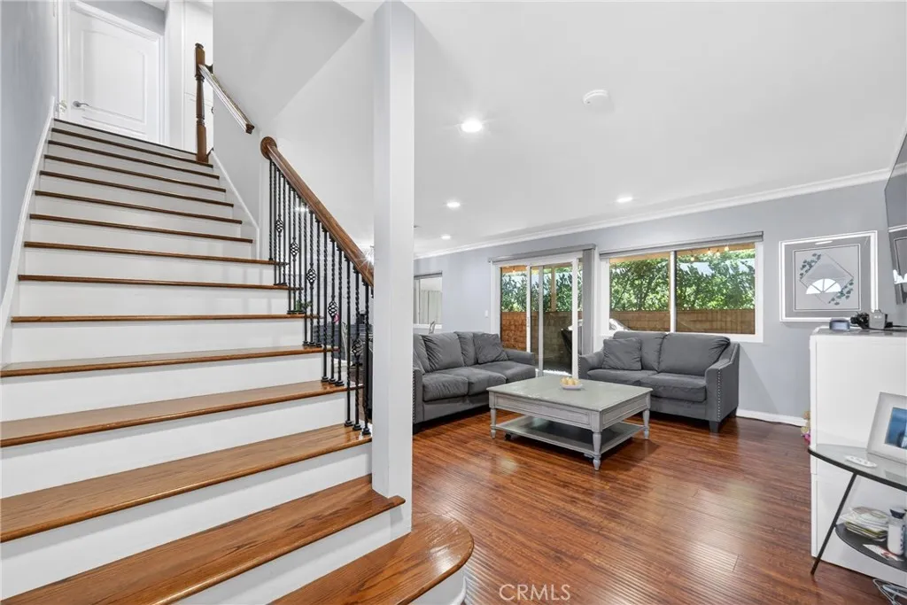 Additional image 36 of 7046 De Celis Place Unit 7, Lake Balboa, CA 91406