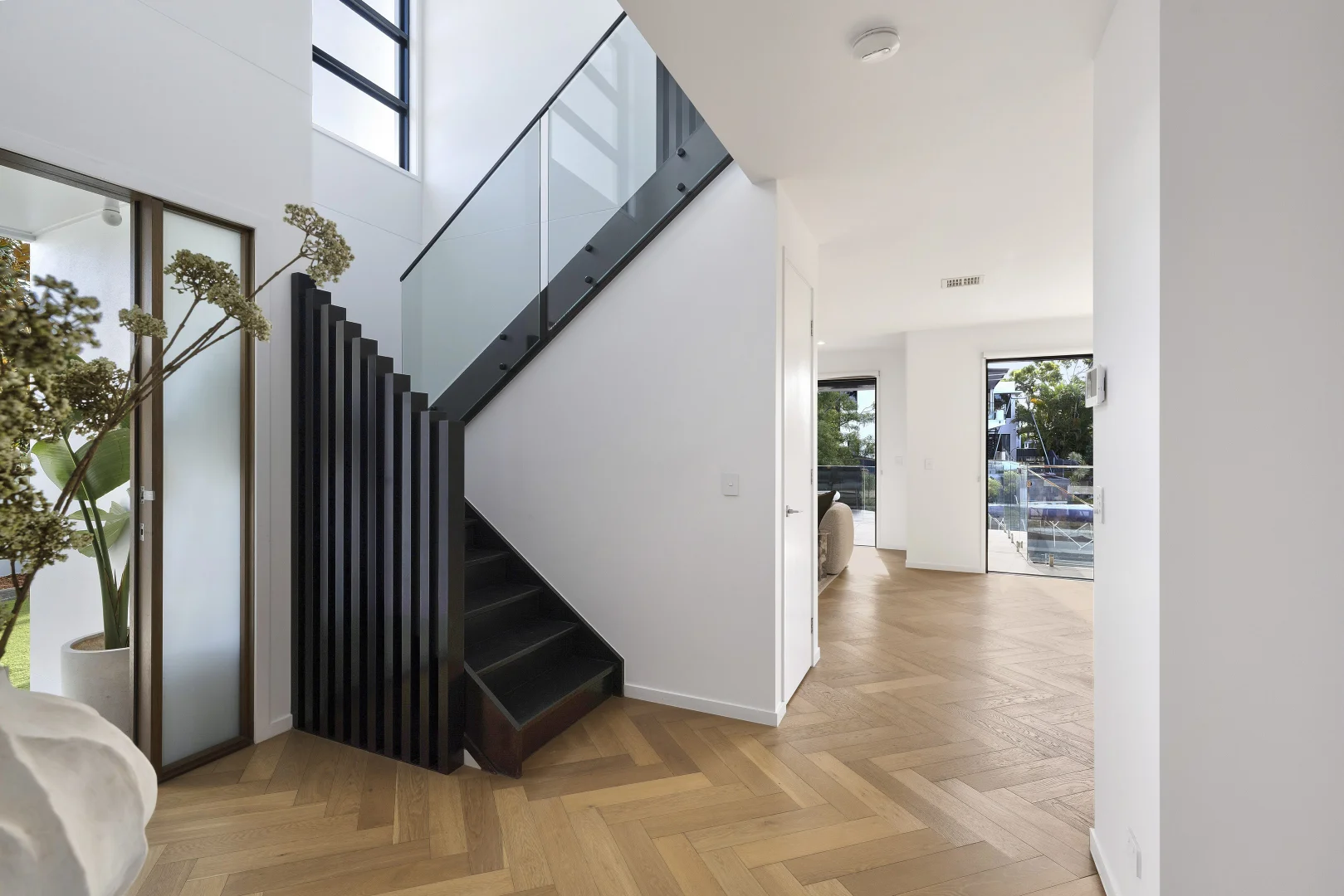 Additional image 8 of 1/12 Sheridan Park Avenue, Broadbeach Waters QLD 4218