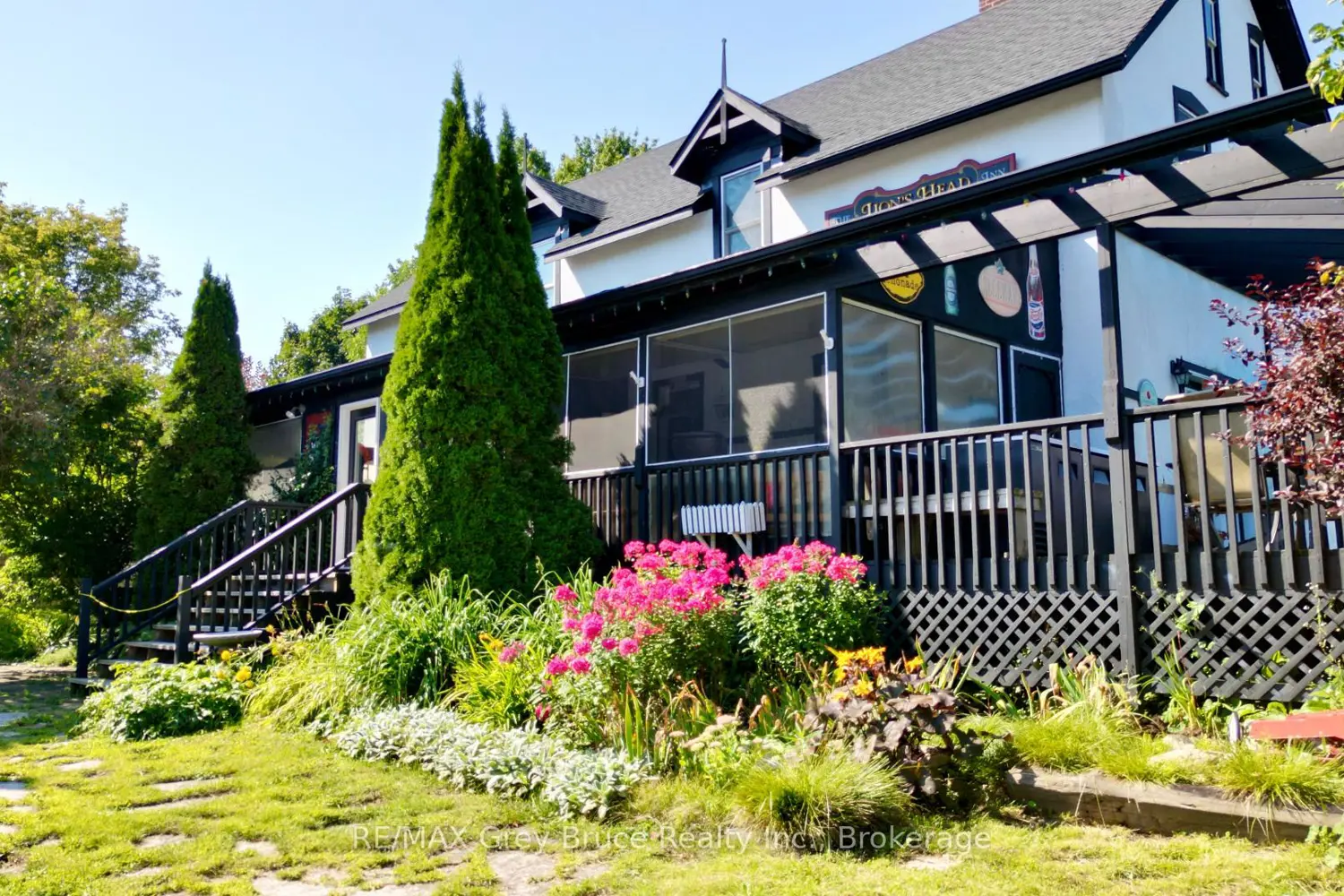 Additional image 8 of 8 Helen Street