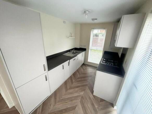 Additional image 3 of 2 bed flat to rentParkside Crescent, Ketley, Telford TF1