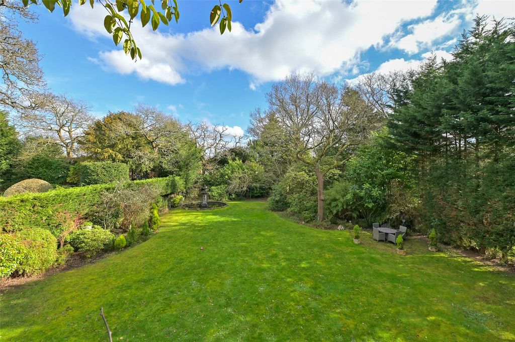 Additional image 18 of 7 bed detached house to rentDukes Kiln Drive, Gerrards Cross, Buckinghamshire SL9