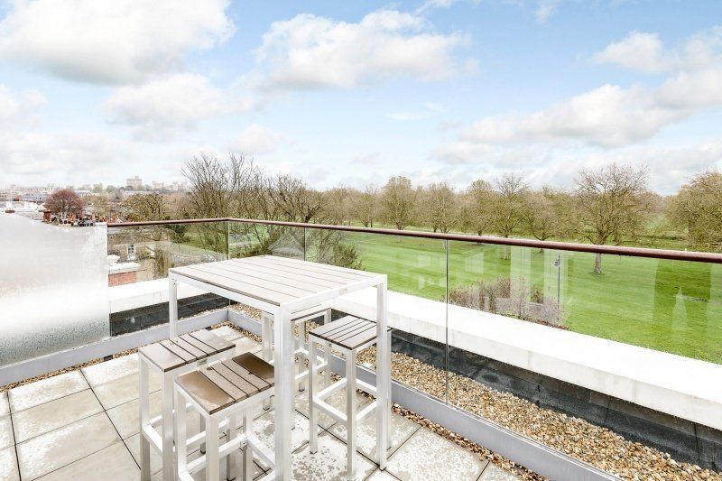 Additional image 16 of 5 bed terraced house to rentKings Road, Windsor, Berkshire SL4