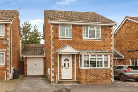 Crows Grove, Bradley Stoke, Bristol BS32