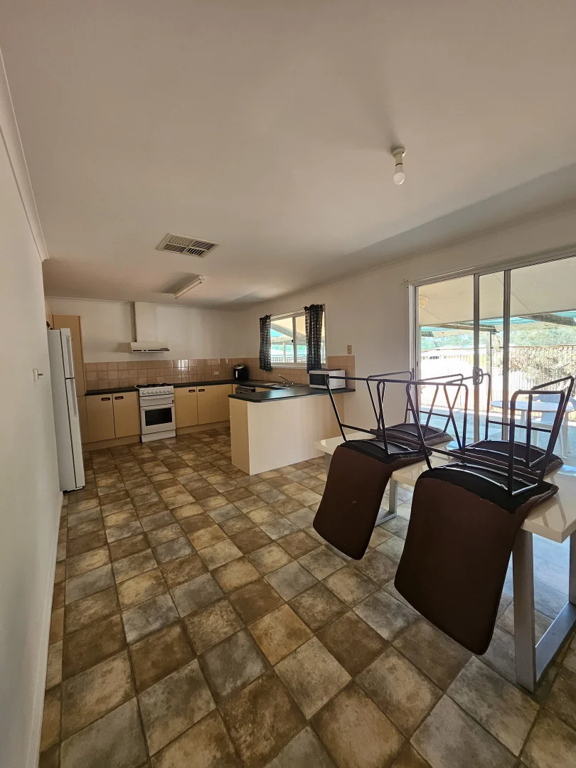 Additional image 4 of 4 Phibbs Court, Roxby Downs SA 5725