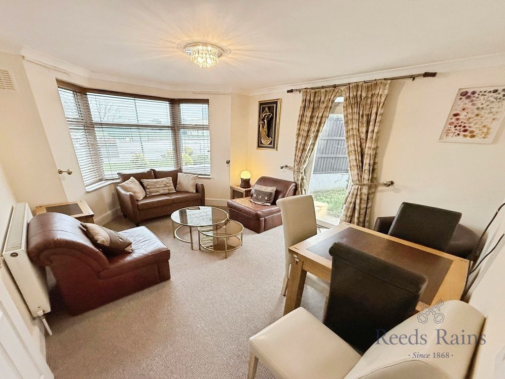 Additional image 3 of 2 bed flat to rentLondon Road, Stoke-On-Trent, Staffordshire ST4