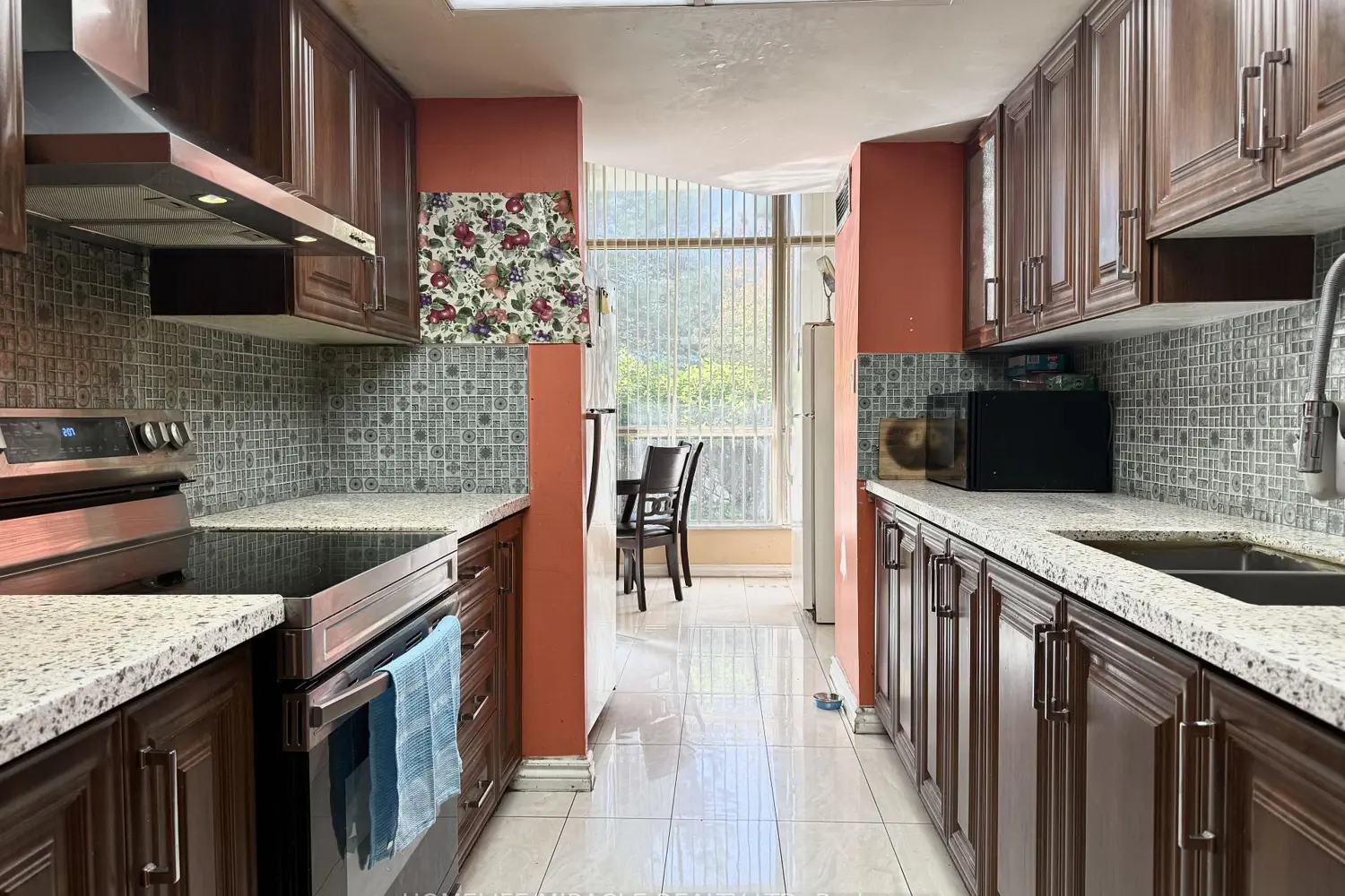 Additional image 2 of 1 Rowntree Road 114