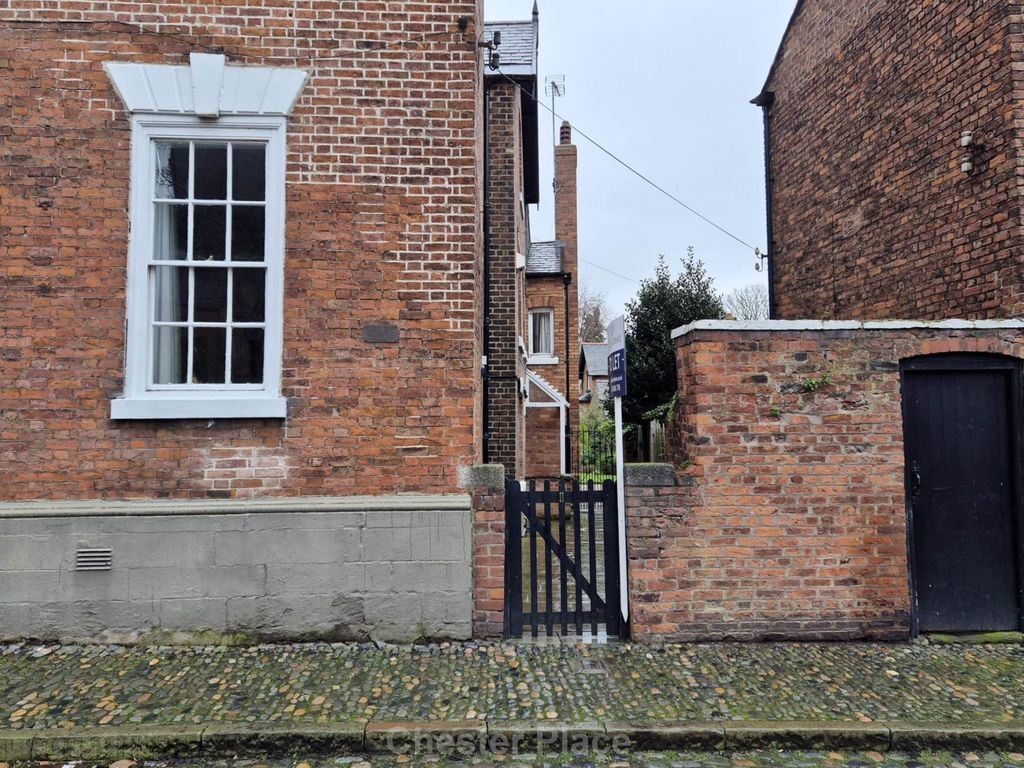 Additional image 25 of 5 bed end terrace house to rentAbbey Street, Chester CH1