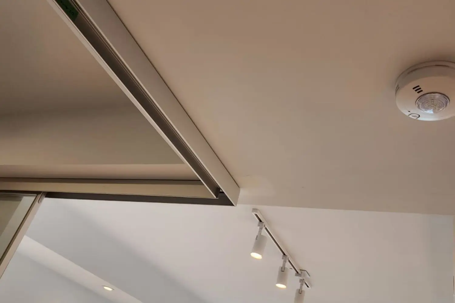 Additional image 8 of 1926 Lakeshore Boulevard 2805