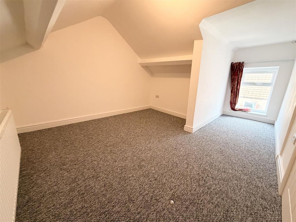 Additional image 19 of Room to rentHMO Property, Commercial Street, Senghenydd, Caerphilly CF83