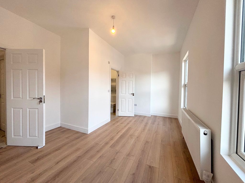 Additional image 8 of 6 bed terraced house to rentRutland Road, Bedford MK40