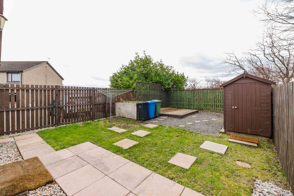 Additional image 9 of Studio to rentPark Place, Livingston EH54